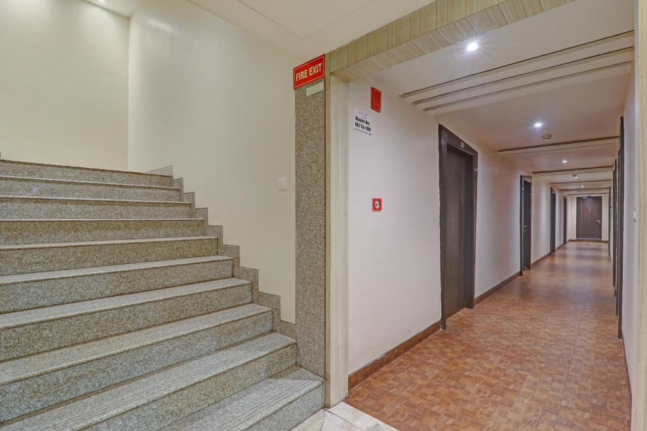Townhouse Oak Hotel Shelter Λάκναου Εξωτερικό φωτογραφία
