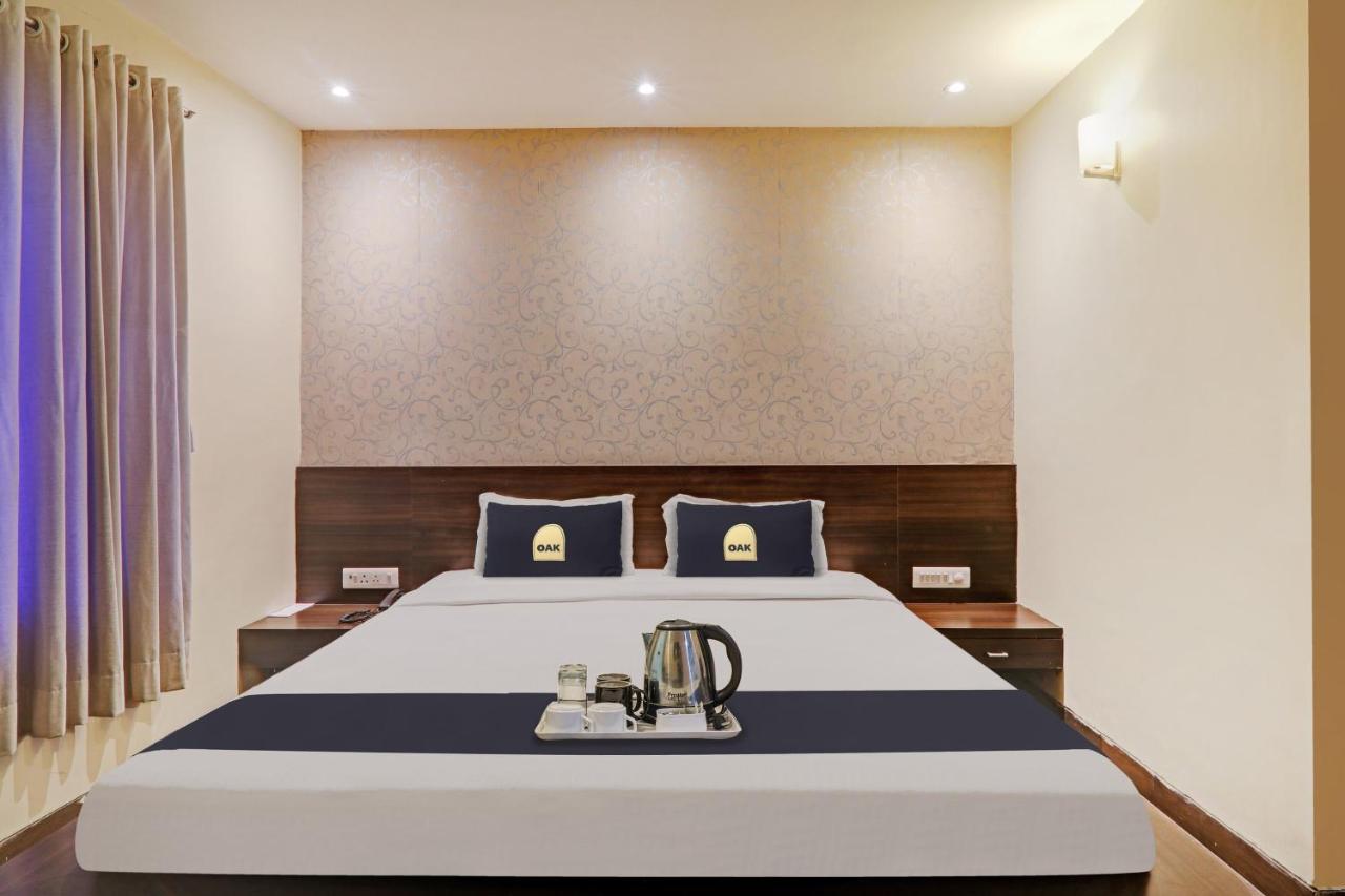 Townhouse Oak Hotel Shelter Λάκναου Εξωτερικό φωτογραφία