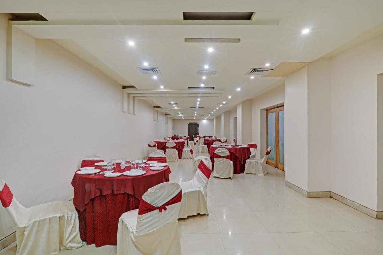 Townhouse Oak Hotel Shelter Λάκναου Εξωτερικό φωτογραφία